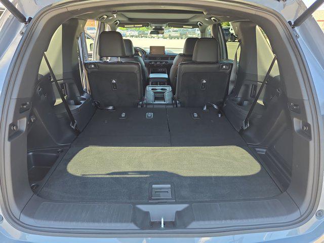 used 2025 Honda Pilot car, priced at $49,350