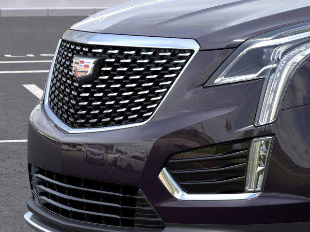 new 2025 Cadillac XT5 car, priced at $55,090