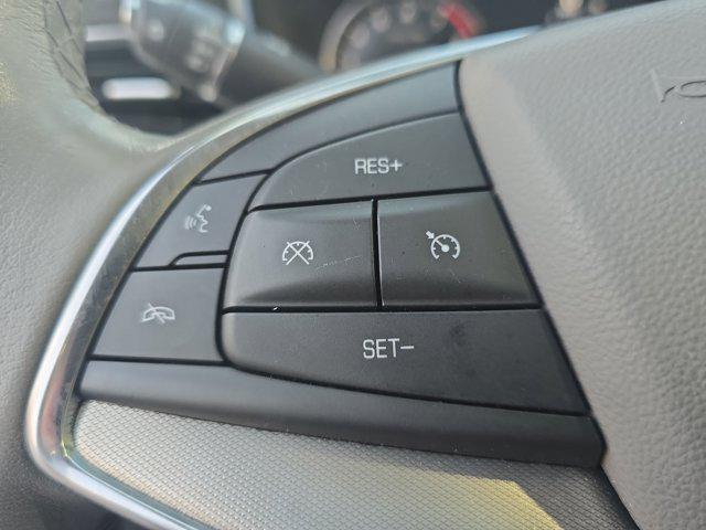 used 2022 Cadillac XT5 car, priced at $31,847