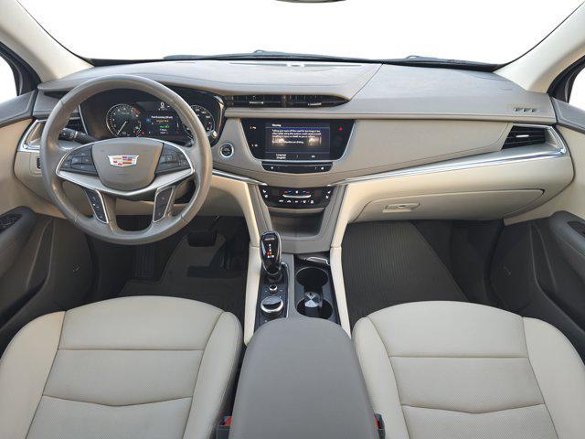 used 2022 Cadillac XT5 car, priced at $31,847