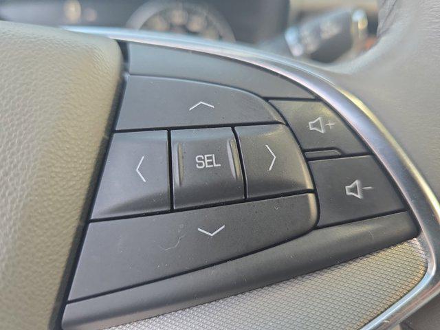 used 2022 Cadillac XT5 car, priced at $31,847