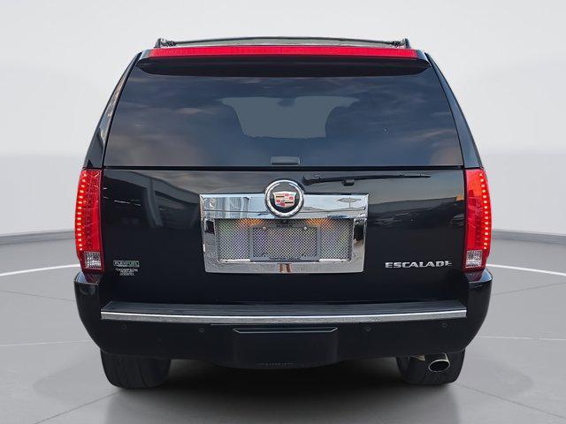 used 2011 Cadillac Escalade car, priced at $14,973