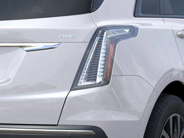 new 2025 Cadillac XT5 car, priced at $65,190