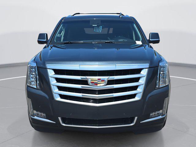 used 2020 Cadillac Escalade ESV car, priced at $34,811