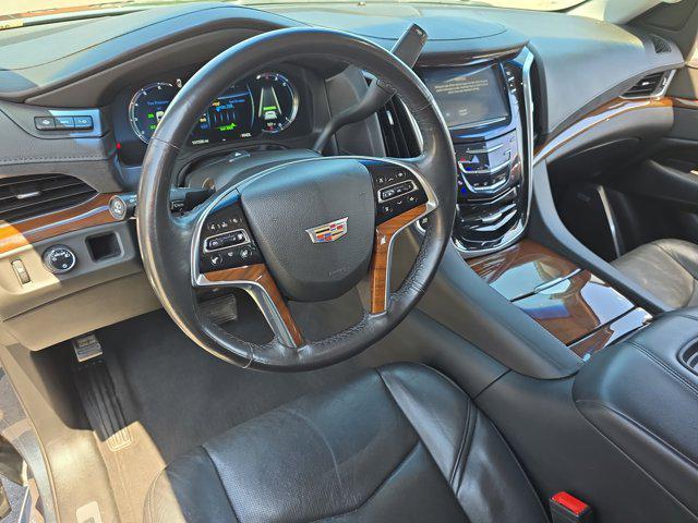 used 2020 Cadillac Escalade ESV car, priced at $34,811