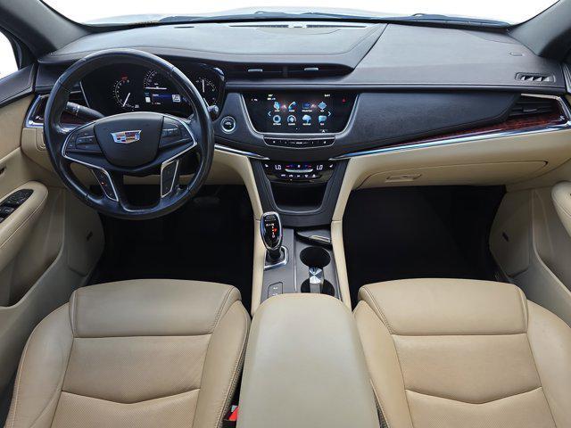 used 2019 Cadillac XT5 car, priced at $20,617