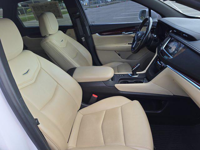 used 2019 Cadillac XT5 car, priced at $20,617