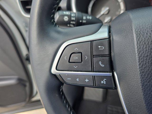 used 2022 Toyota Highlander car, priced at $37,126