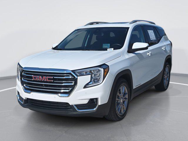used 2022 GMC Terrain car, priced at $25,618