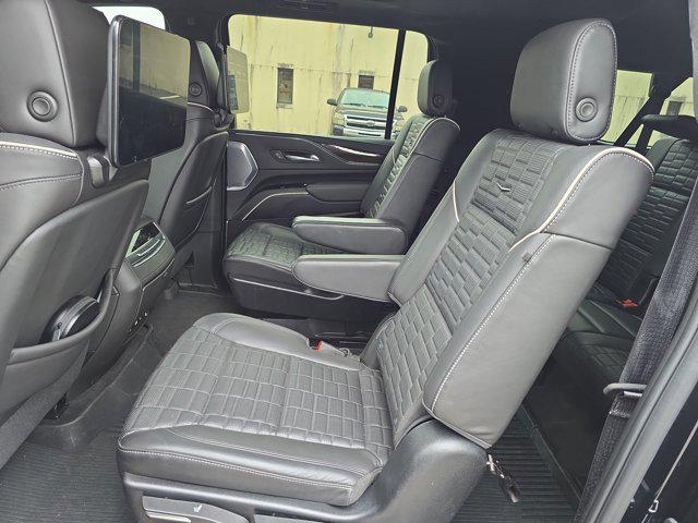 used 2023 Cadillac Escalade ESV car, priced at $87,421