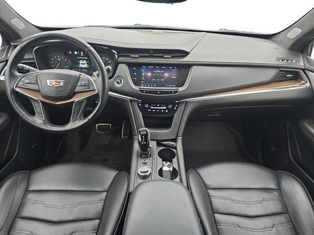 used 2020 Cadillac XT5 car, priced at $27,418