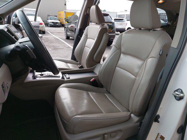 used 2017 Honda Pilot car, priced at $23,528