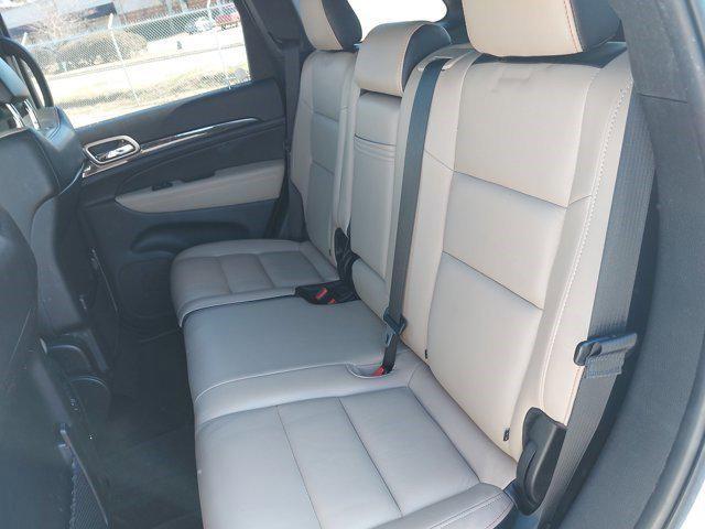 used 2017 Jeep Grand Cherokee car, priced at $19,241