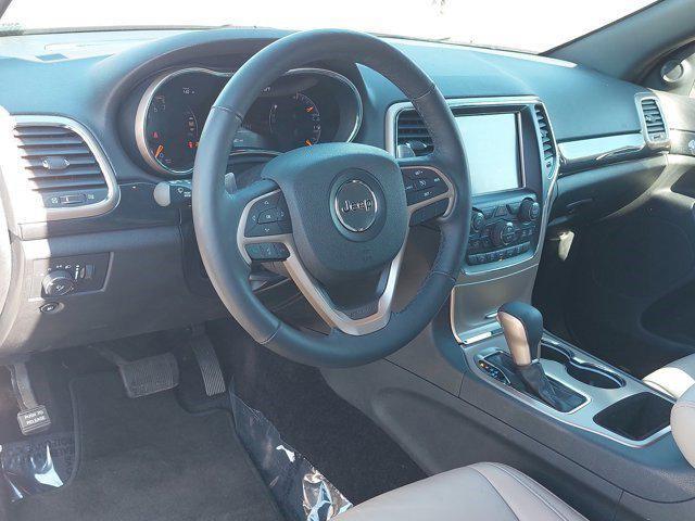 used 2017 Jeep Grand Cherokee car, priced at $19,241
