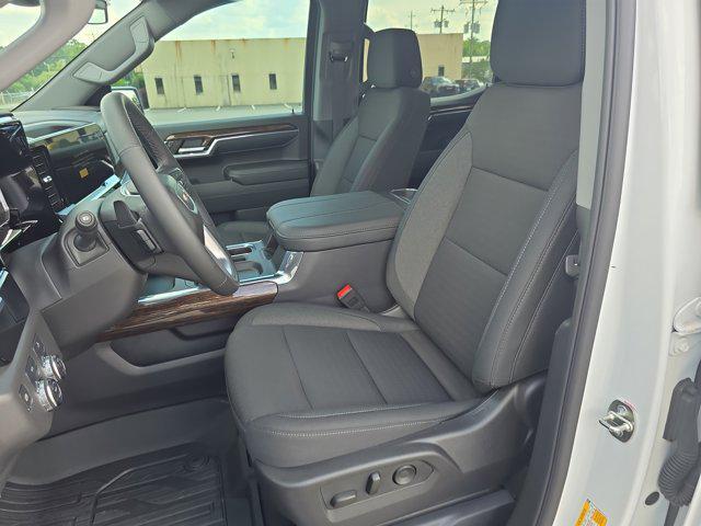 new 2024 GMC Sierra 1500 car, priced at $53,185