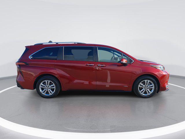 used 2021 Toyota Sienna car, priced at $41,456