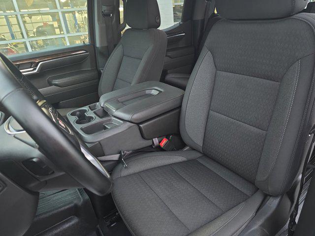 used 2023 GMC Sierra 1500 car, priced at $40,204