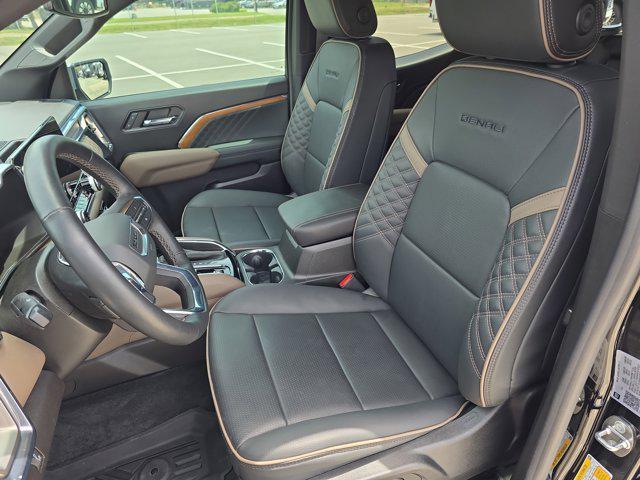 used 2023 GMC Canyon car, priced at $46,594