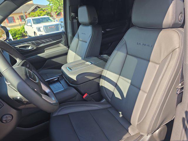 used 2024 GMC Yukon car, priced at $78,275