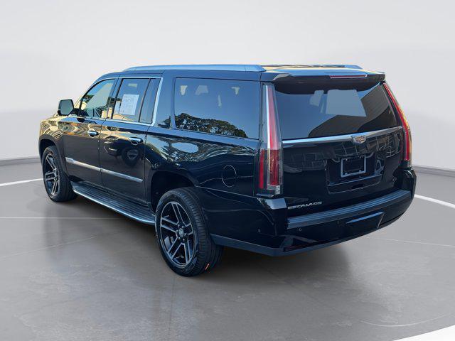 used 2017 Cadillac Escalade ESV car, priced at $25,346