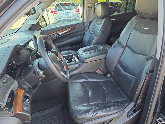 used 2017 Cadillac Escalade ESV car, priced at $25,346