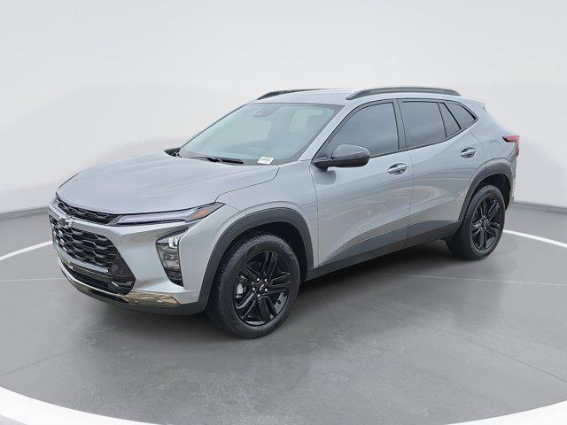 used 2025 Chevrolet Trax car, priced at $25,636