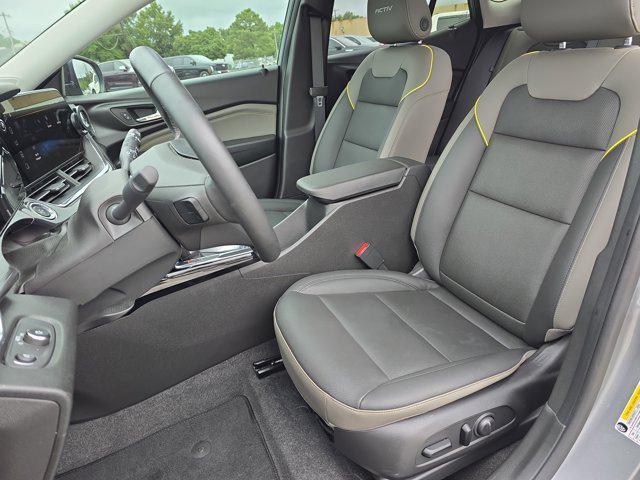 used 2025 Chevrolet Trax car, priced at $25,636