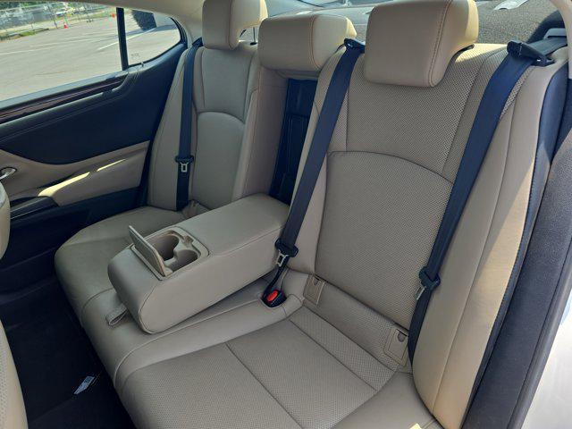 used 2019 Lexus ES 350 car, priced at $27,903