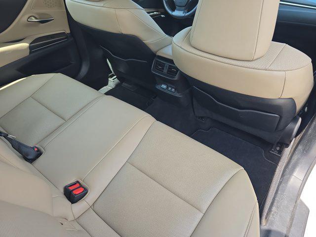 used 2019 Lexus ES 350 car, priced at $27,903