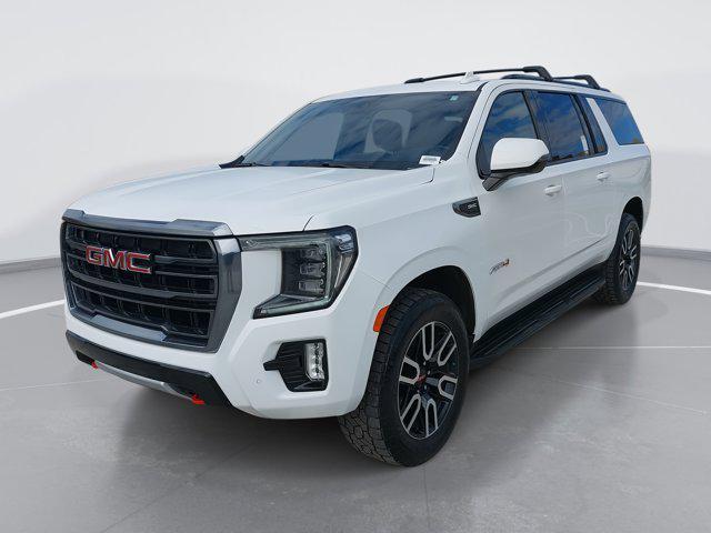 used 2022 GMC Yukon XL car, priced at $54,033