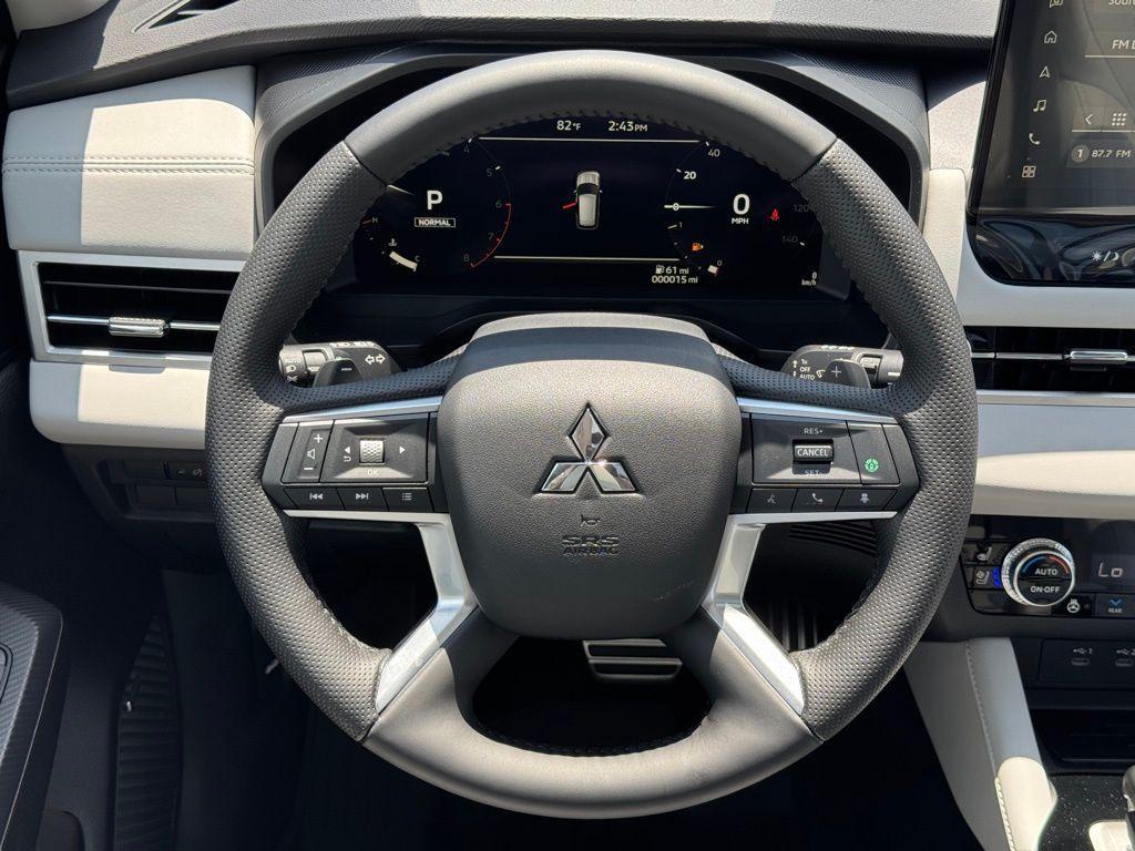 new 2025 Mitsubishi Outlander car, priced at $40,395
