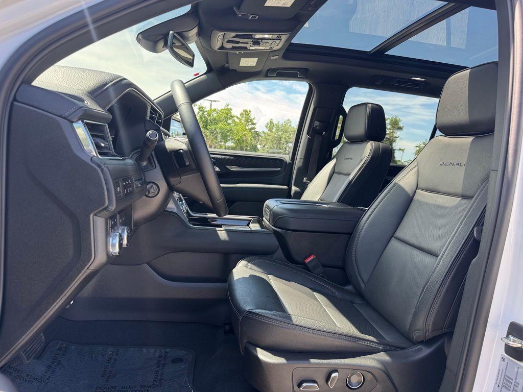 used 2024 GMC Yukon XL car, priced at $81,500