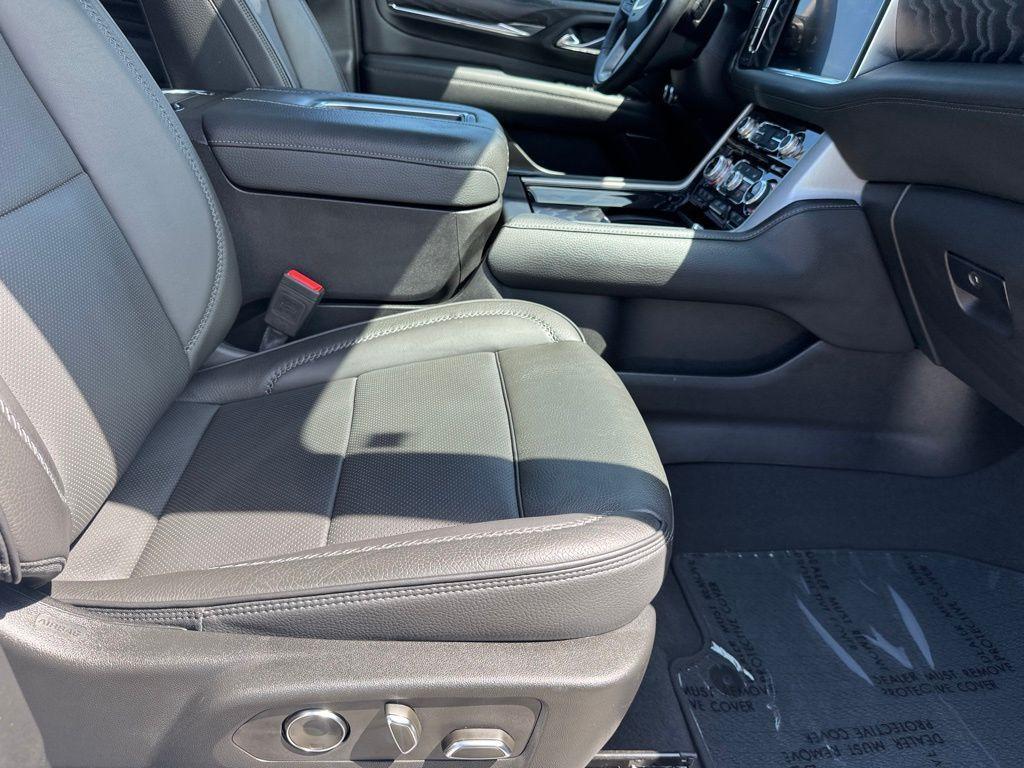 used 2024 GMC Yukon XL car, priced at $81,500