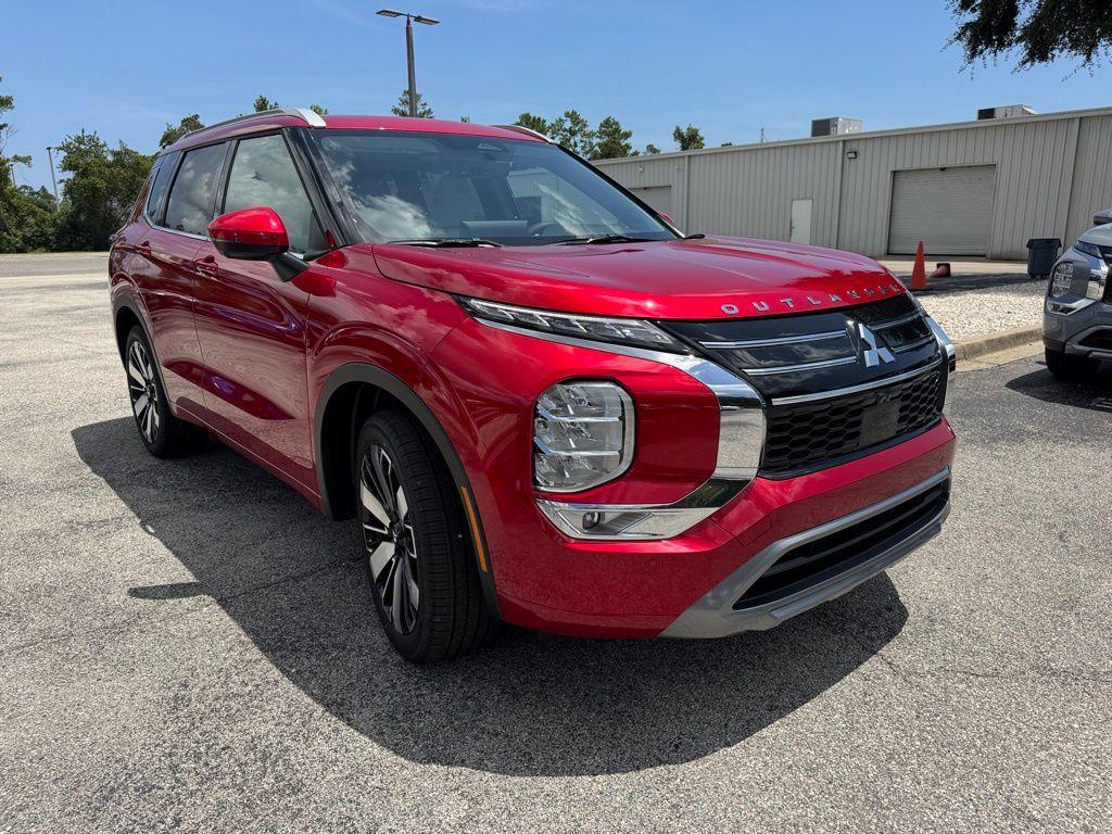 new 2025 Mitsubishi Outlander car, priced at $35,526