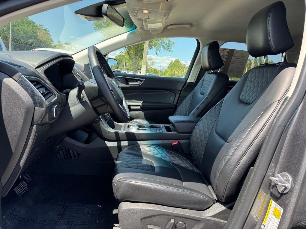 used 2024 Ford Edge car, priced at $30,500