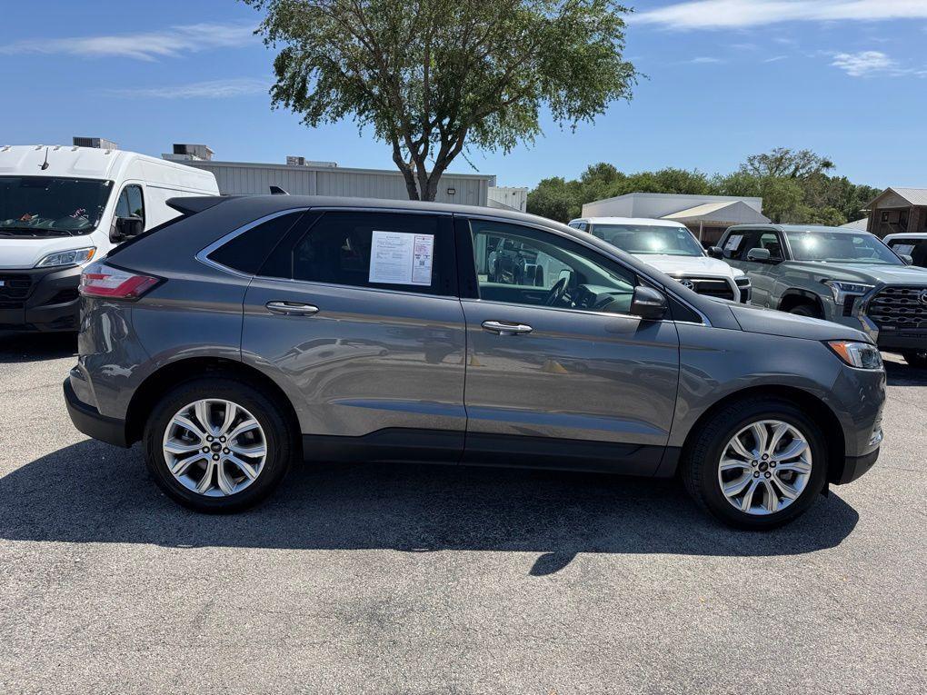 used 2024 Ford Edge car, priced at $30,500
