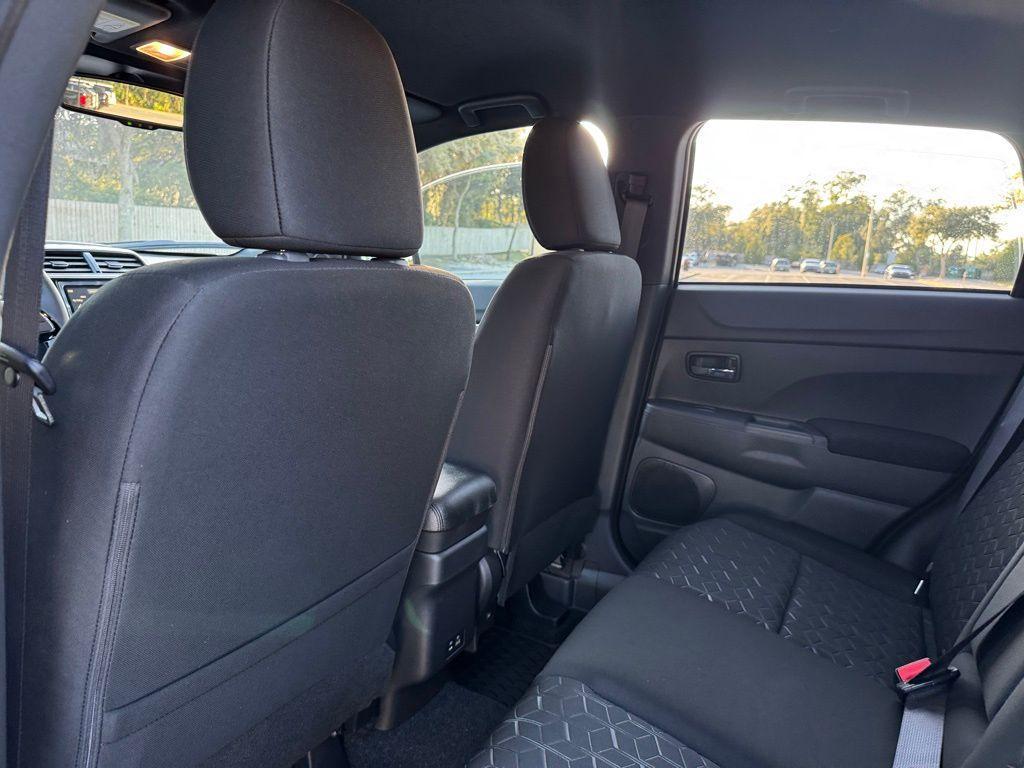 new 2025 Mitsubishi Outlander Sport car