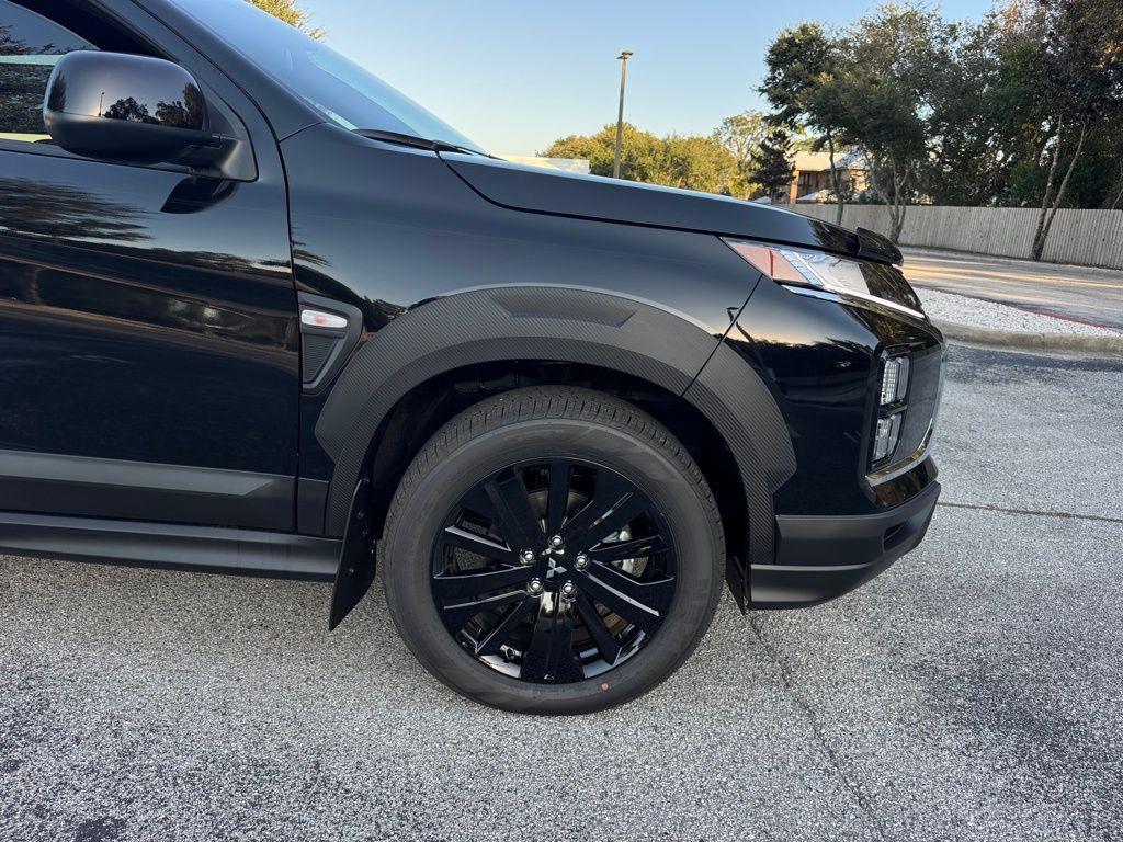 new 2025 Mitsubishi Outlander Sport car