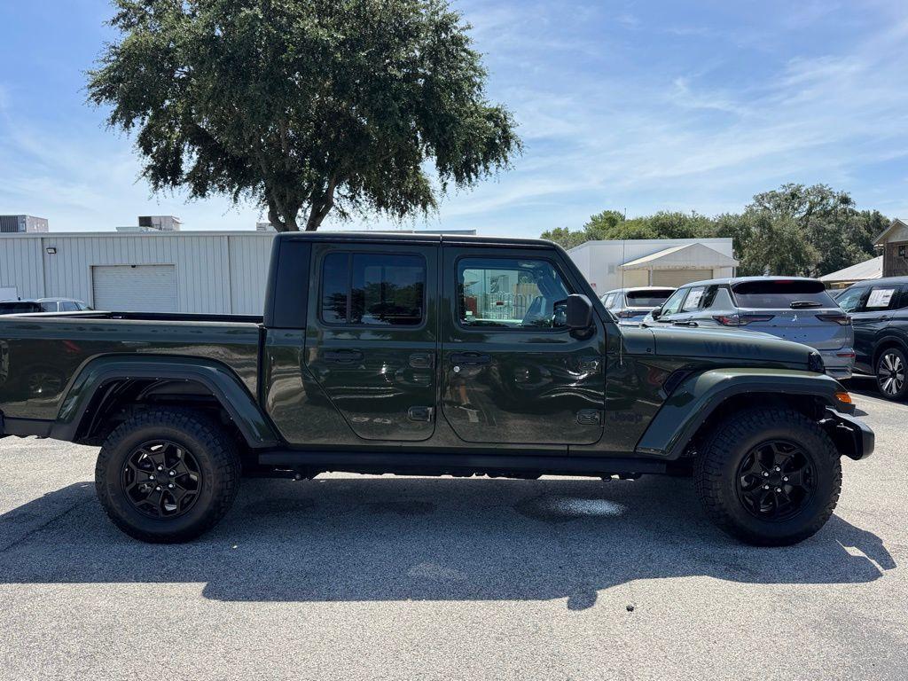 used 2021 Jeep Gladiator car, priced at $31,600