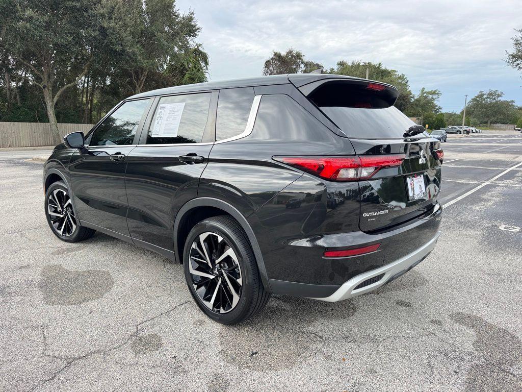 used 2022 Mitsubishi Outlander car, priced at $20,000