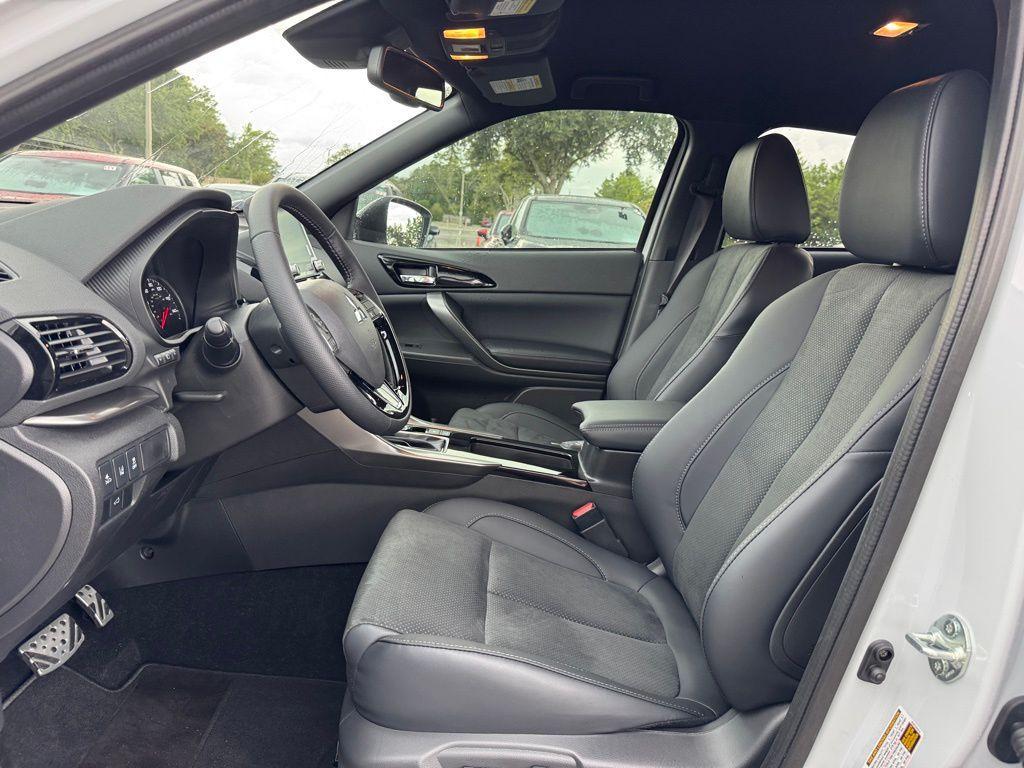 new 2025 Mitsubishi Eclipse Cross car, priced at $33,935