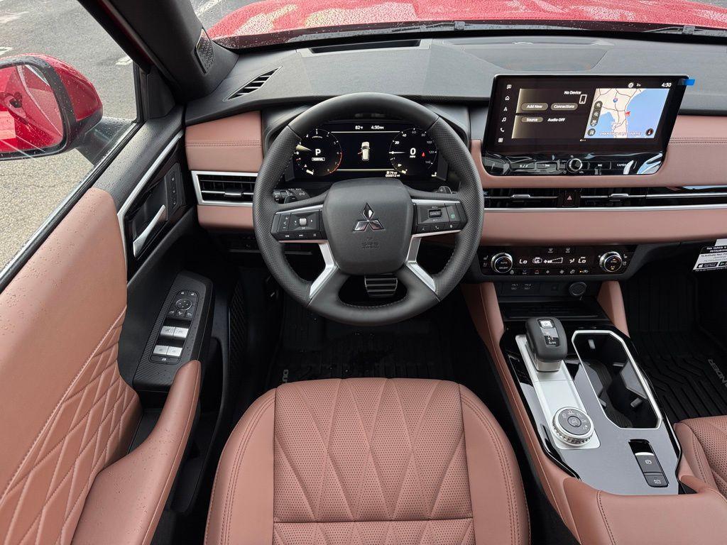 new 2025 Mitsubishi Outlander car, priced at $43,845