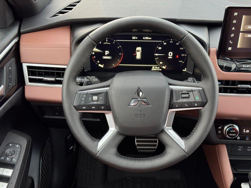 new 2025 Mitsubishi Outlander car, priced at $43,845