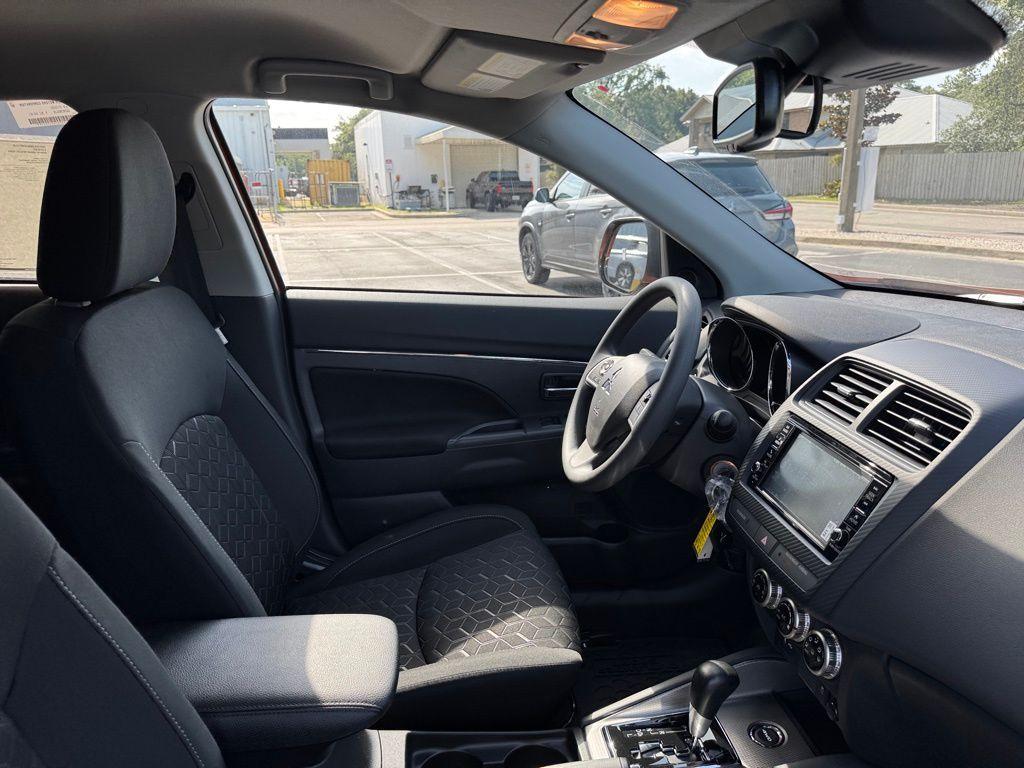 new 2025 Mitsubishi Outlander Sport car, priced at $28,685
