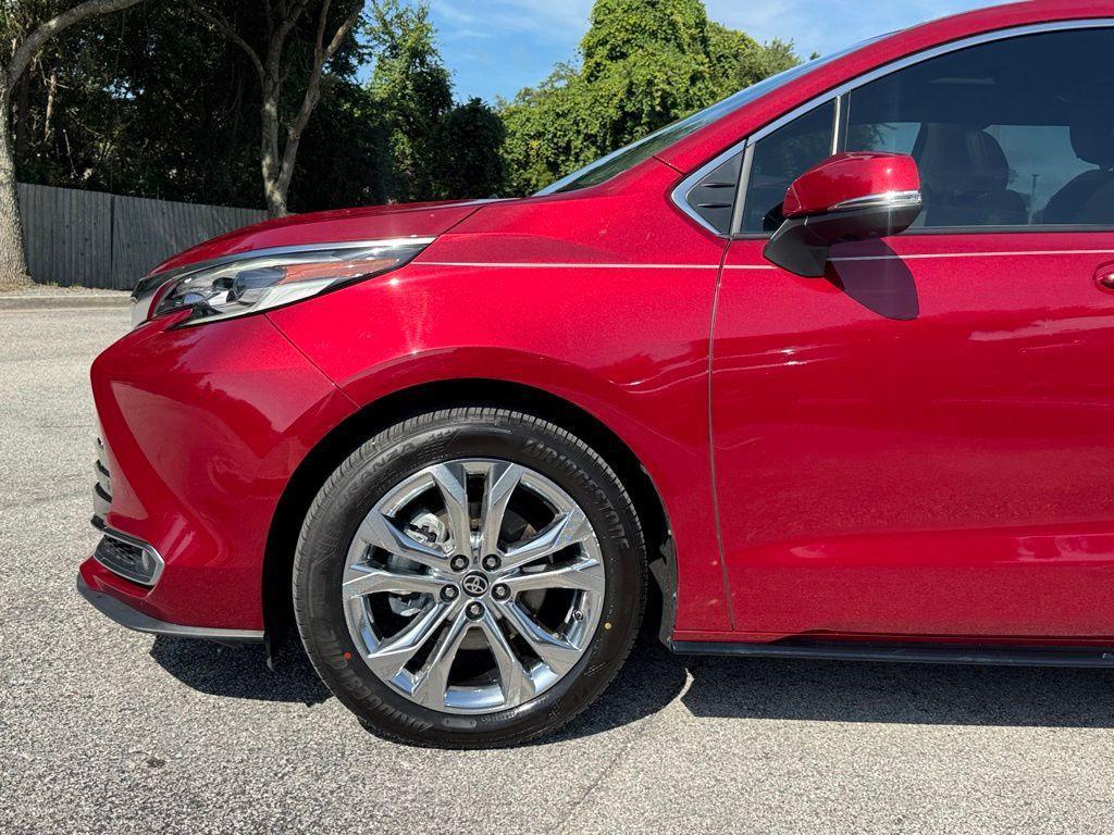 used 2022 Toyota Sienna car, priced at $45,700