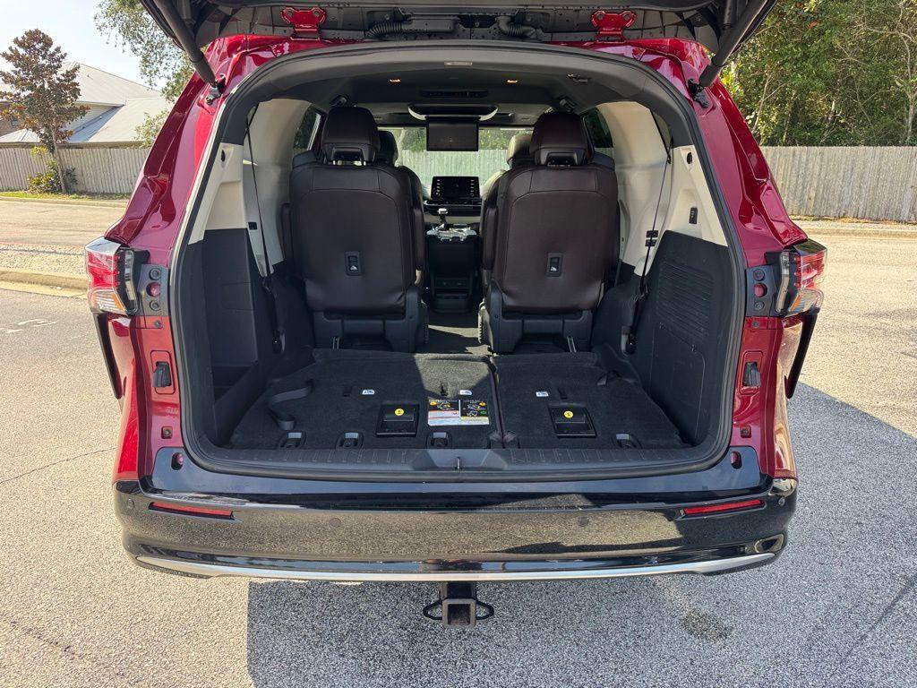 used 2022 Toyota Sienna car, priced at $45,700
