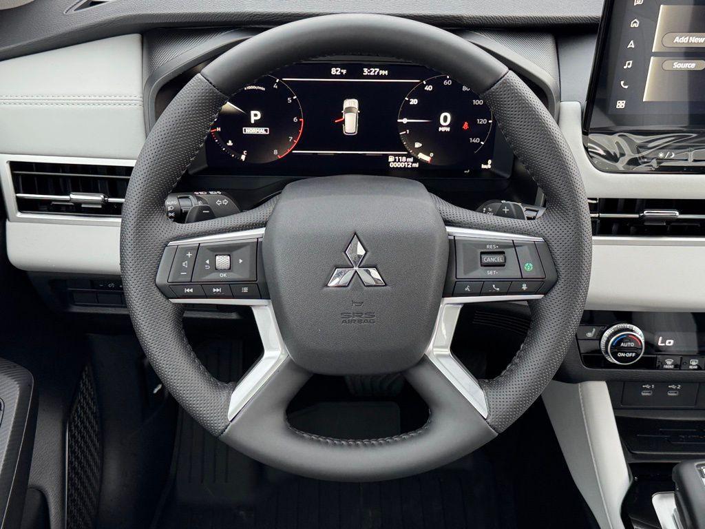 new 2025 Mitsubishi Outlander car, priced at $39,890