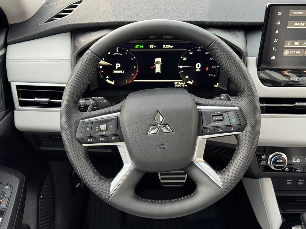 new 2025 Mitsubishi Outlander car, priced at $39,800