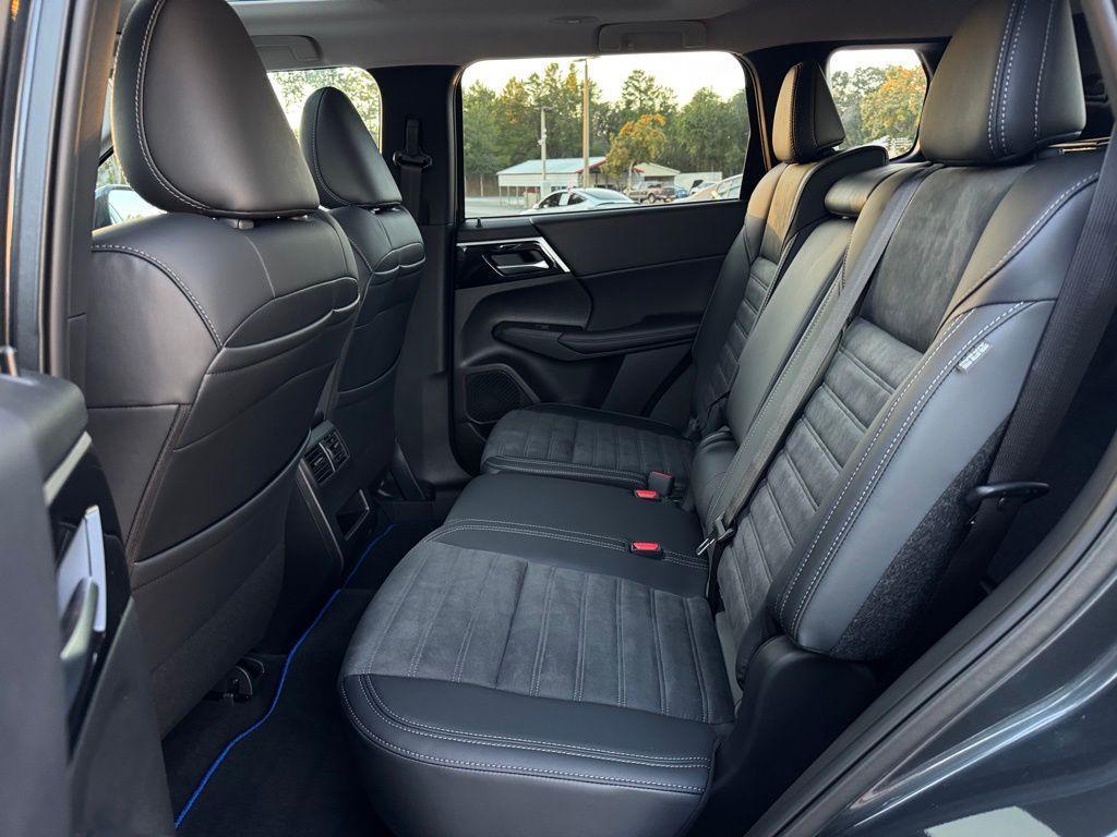 new 2025 Mitsubishi Outlander PHEV car, priced at $43,178