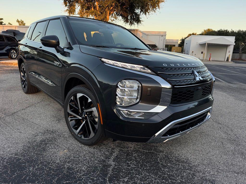 new 2025 Mitsubishi Outlander PHEV car, priced at $43,178